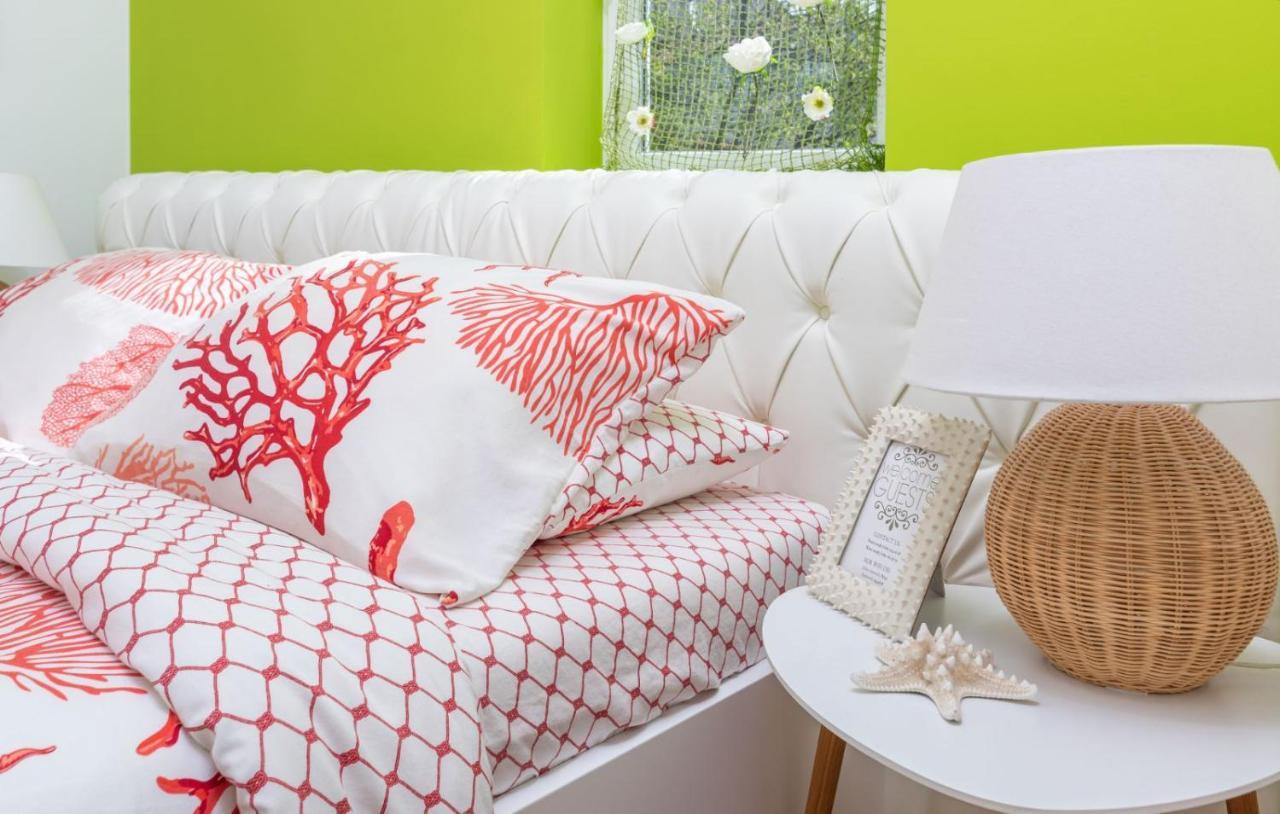 Apartment Luxury New !!! One And Only With Terrace & Free Bikes Poreč